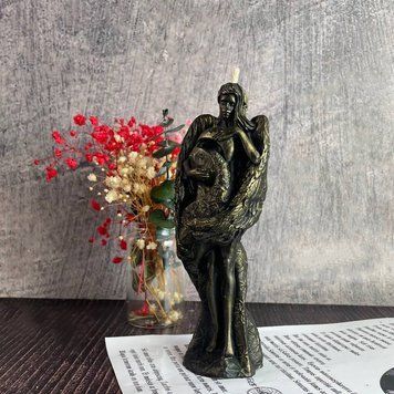Воскова золота свічка Янгол з місяцем (18 см) vosk-fig-164 bvosk-fig-164 фото