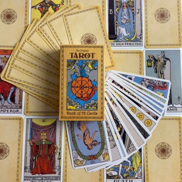 Таро Райдера Уэйта, уменьшенная (The Original Tarot Deck of 78 Cards) TR-B-380 BTR-B-380 фото